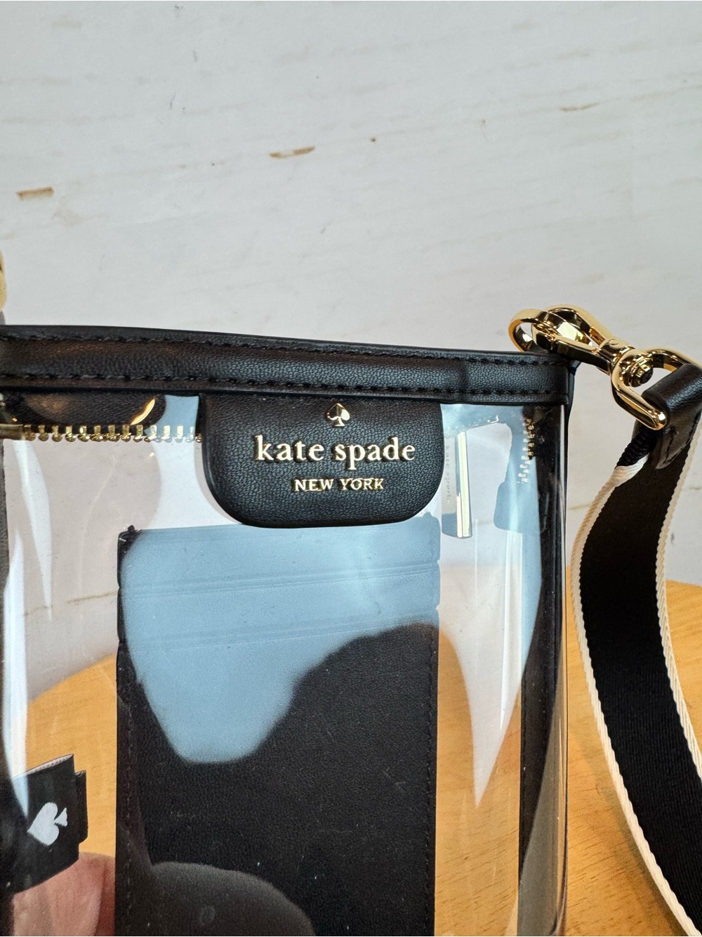 kate spade | Clear Bucket Crossbody with Black Trim & Cream Edge - Picture 6 of 13
